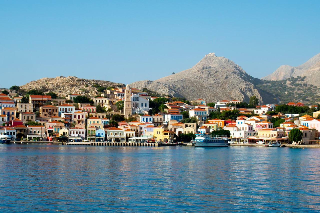 فندق Kleanthe Chalki Town المظهر الخارجي الصورة