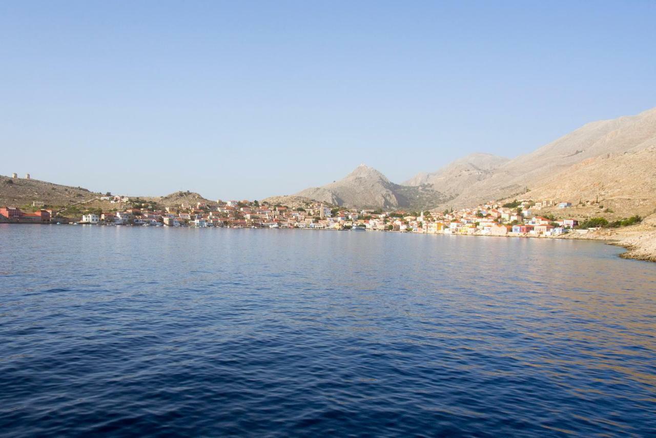فندق Kleanthe Chalki Town المظهر الخارجي الصورة